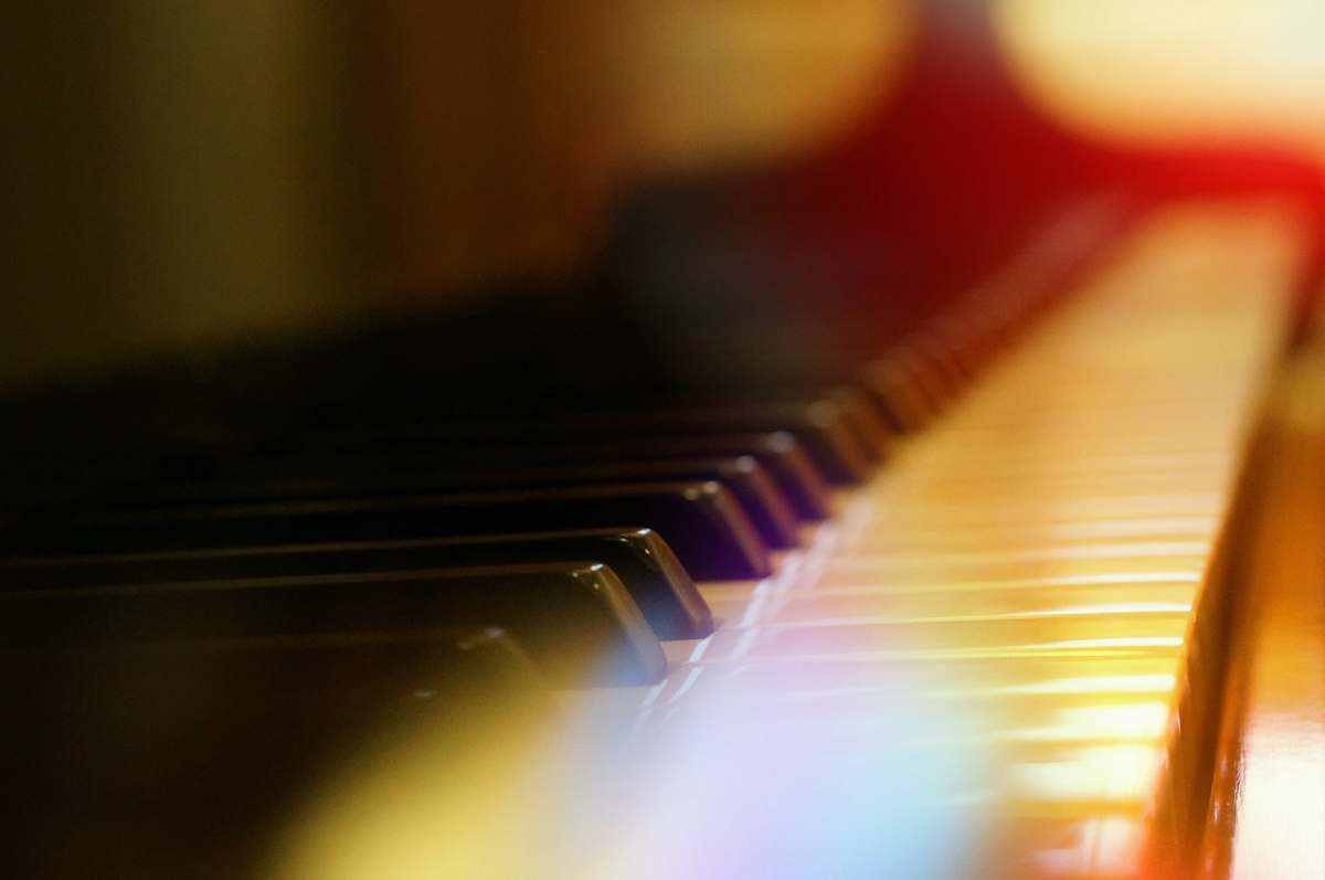 edinburgh selective-focus photography of piano united kingdom